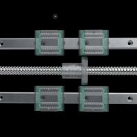 Makera Carvera – rails linéaires